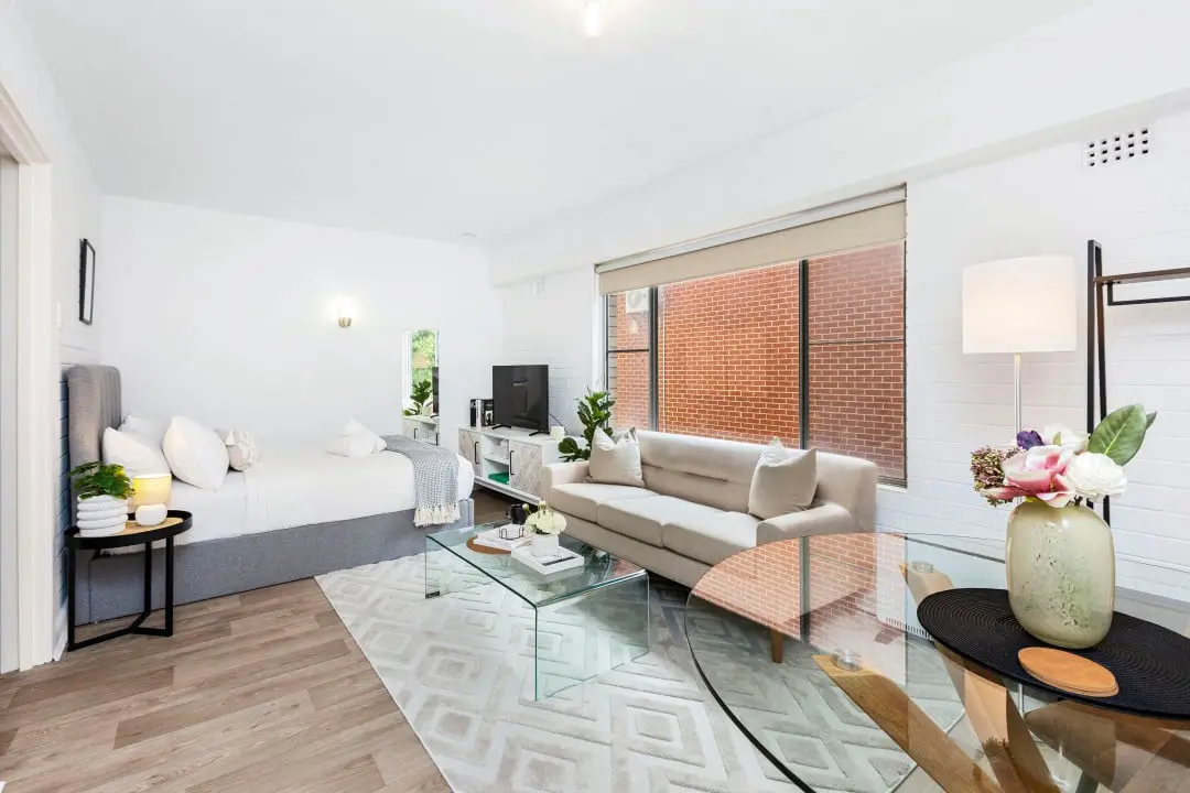 Urban Chic Studio by 'the Strip'